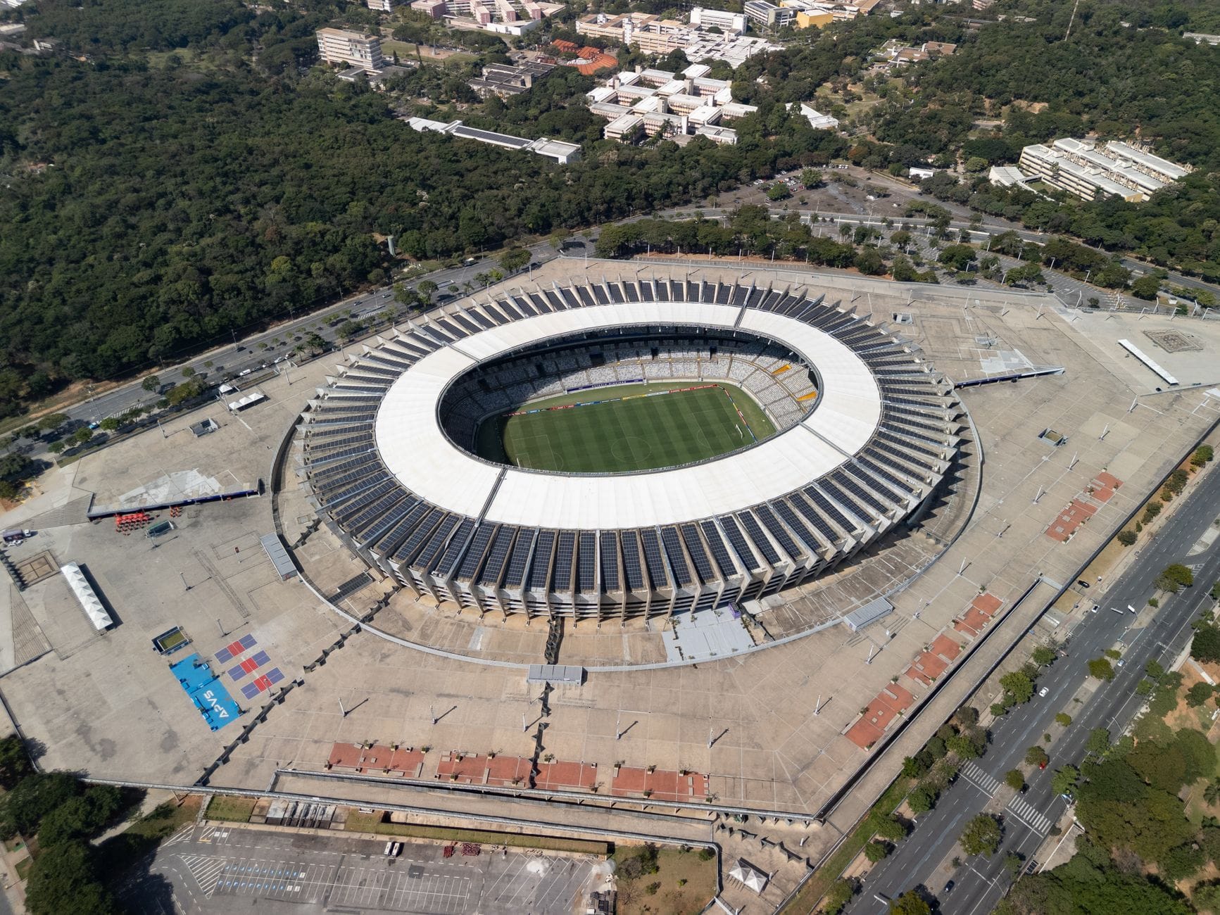 Widok z lotu ptaka na stadion Mineirão w Belo Horizonte